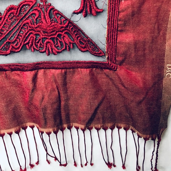D&C Scarf Red Beige Embroidered Silky 27”X 70” - Picture 5 of 14